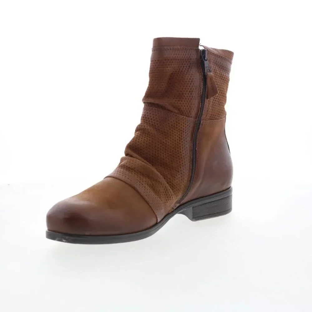 Miz Mooz Womens Sandi Brown Boots (NWT)